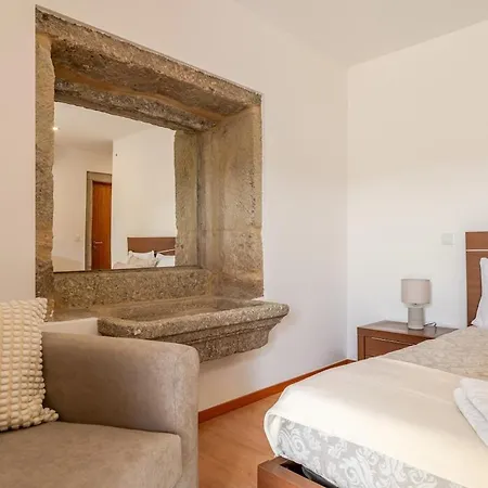 Neves House - Pool With Stunning Montain View Arcos de Valdevez