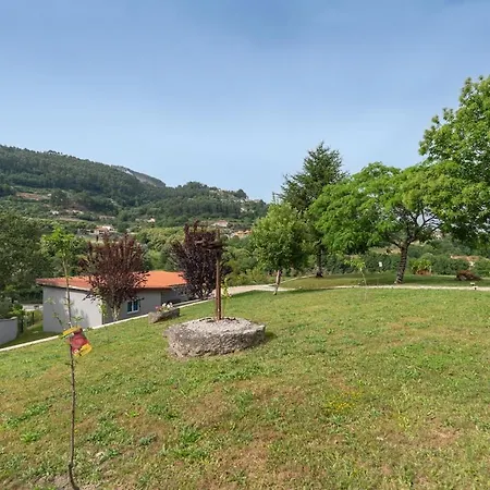 Neves House - Pool With Stunning Montain View Arcos de Valdevez