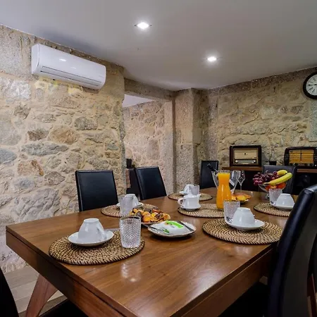 Neves House - Pool With Stunning Montain View Arcos de Valdevez