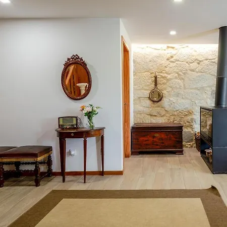 Neves House - Pool With Stunning Montain View Arcos de Valdevez